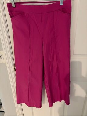 Counterparts Women's Wide-Leg Cropped Pants in Fuchsia Pink size M
